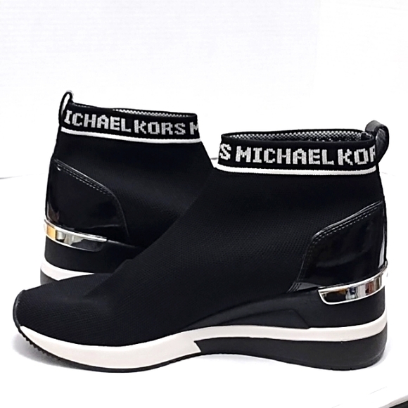 Michael Kors Skyler Stretch-Knit Sock Black/White Sneakers - Picture 7 of 11